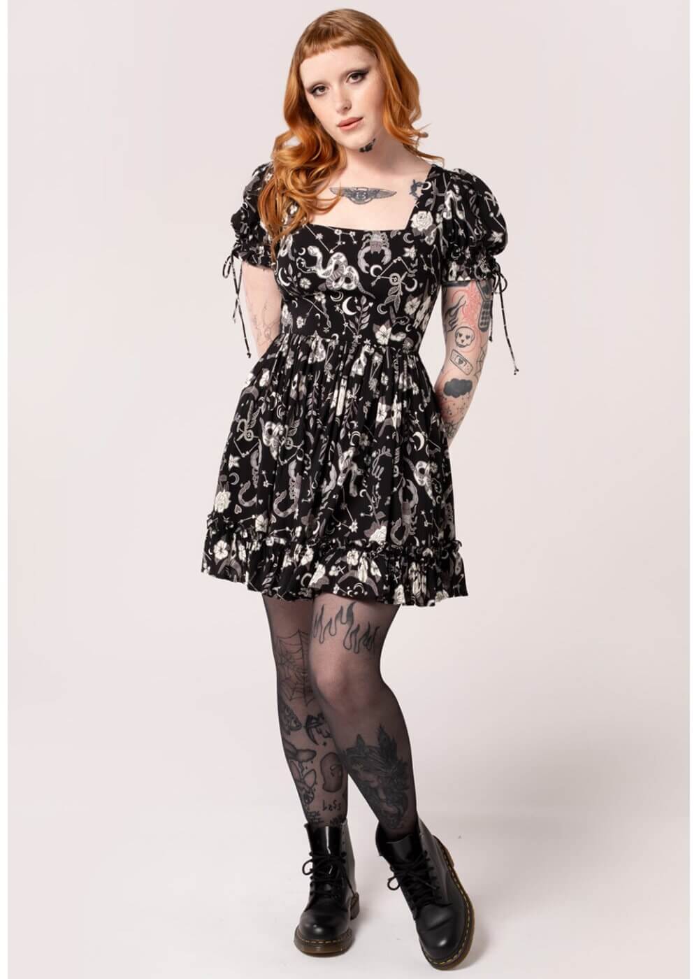 Hell Bunny Robe Mini Années 60 Signe Astral Noir – Image 7