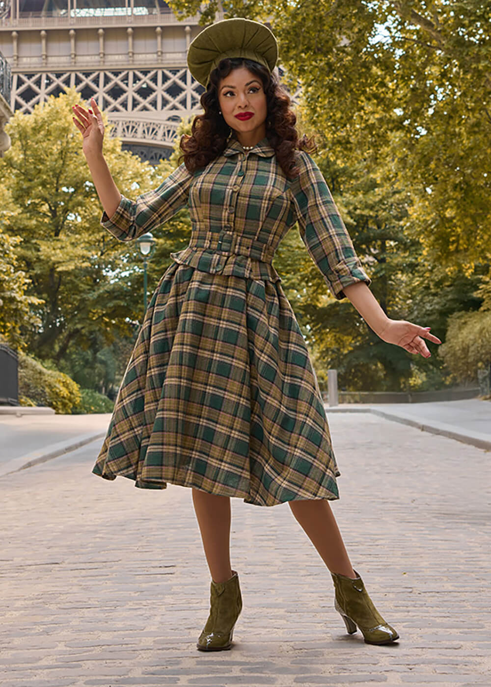Miss Candyfloss Robe Swing Tartan Helioise des Années 40 Verte – Image 4