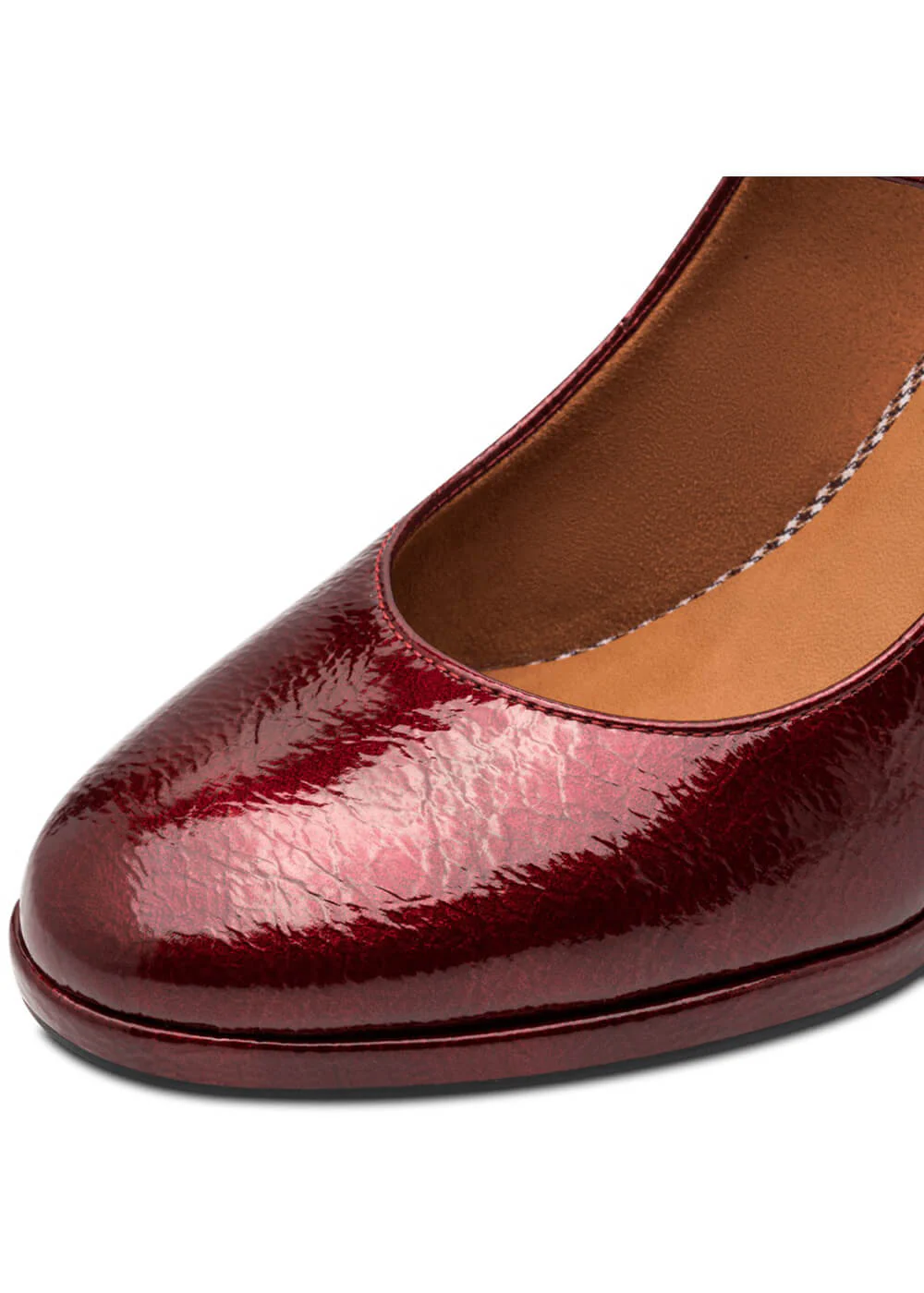 Tamaris Stacey Vegan 70's Pumps Merlot – Image 3