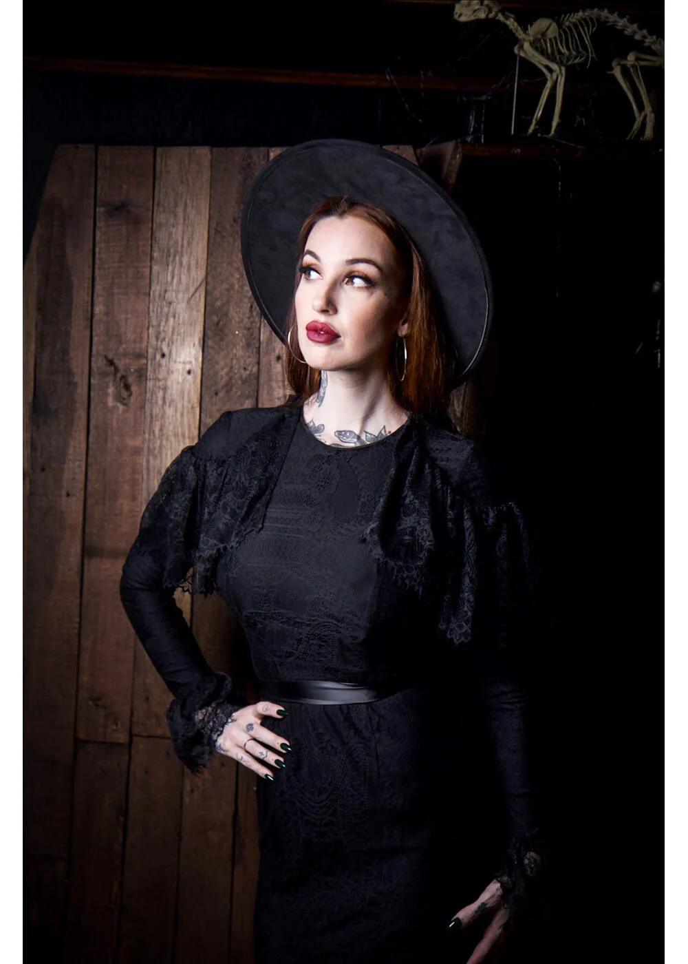 Witchwood Borden Robe Longue Sirène en Dentelle Noire – Image 3